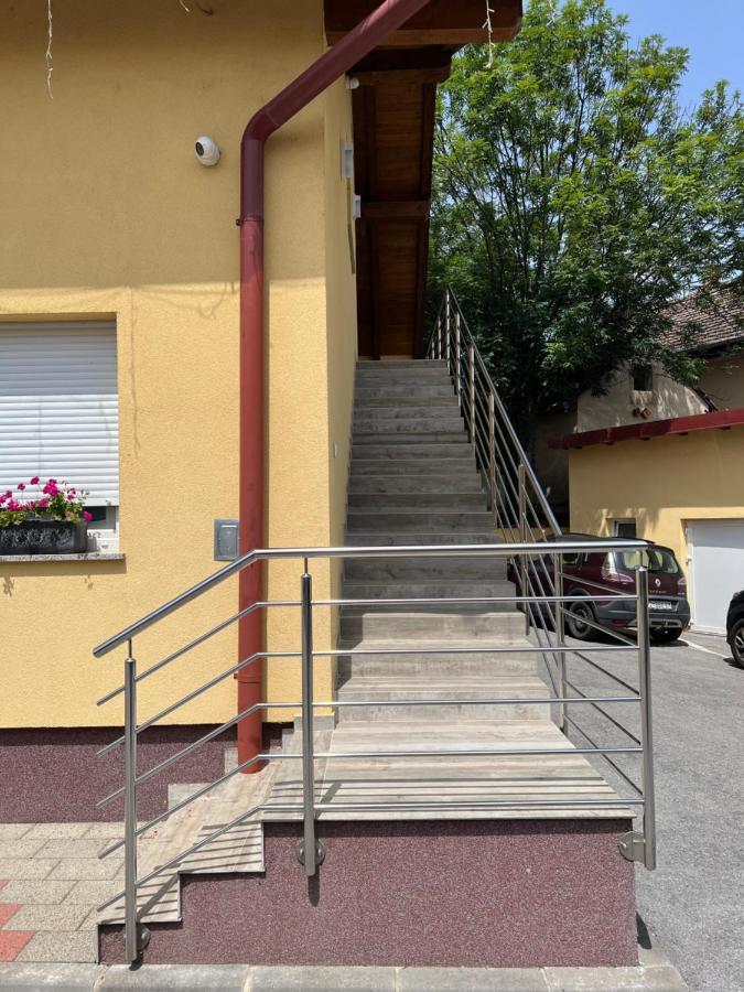 Rooms & Apartment Perak Kutjevo Extérieur photo